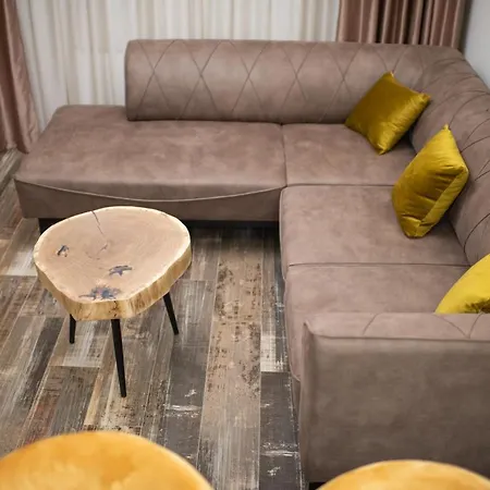 Milanovic Μπιέλινα